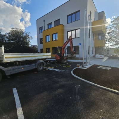 Humusiranje, sadnja stabala i uređenje travnjaka nove poslovne zgrade cijena, Hrvatska