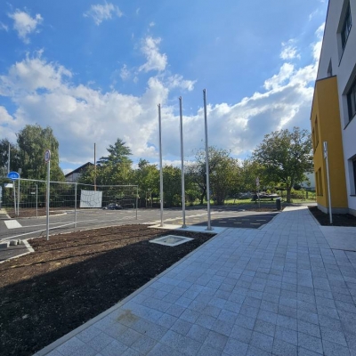 Humusiranje, sadnja stabala i uređenje travnjaka nove poslovne zgrade cijena, Hrvatska