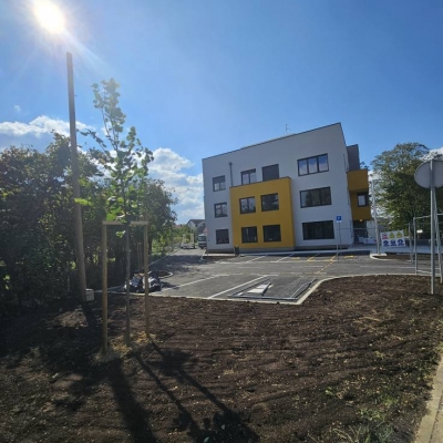 Humusiranje, sadnja stabala i uređenje travnjaka nove poslovne zgrade cijena, Hrvatska