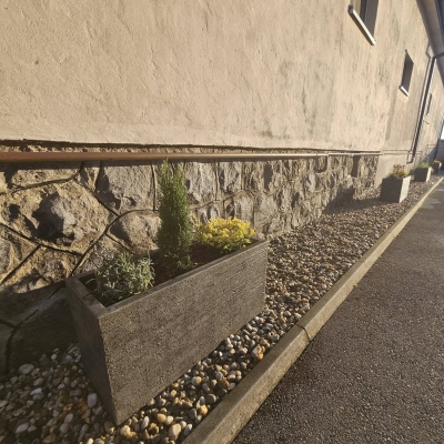 Uređenje okoliša i povišena gredica, sadnja biljaka i stabala, nabava žardinjera i sadnja trajnica cijena, Hrvatska